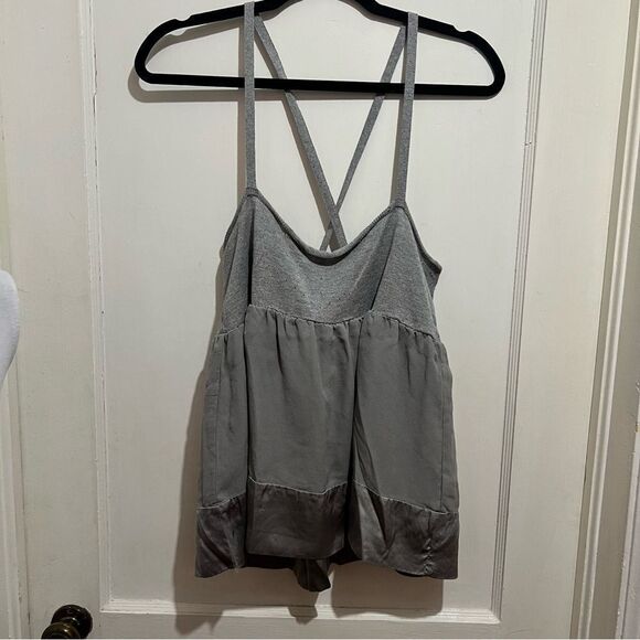 Women's Large (46) Grey Silk Guess by Marciano Camisole Tank Top - Picture 4 of 7